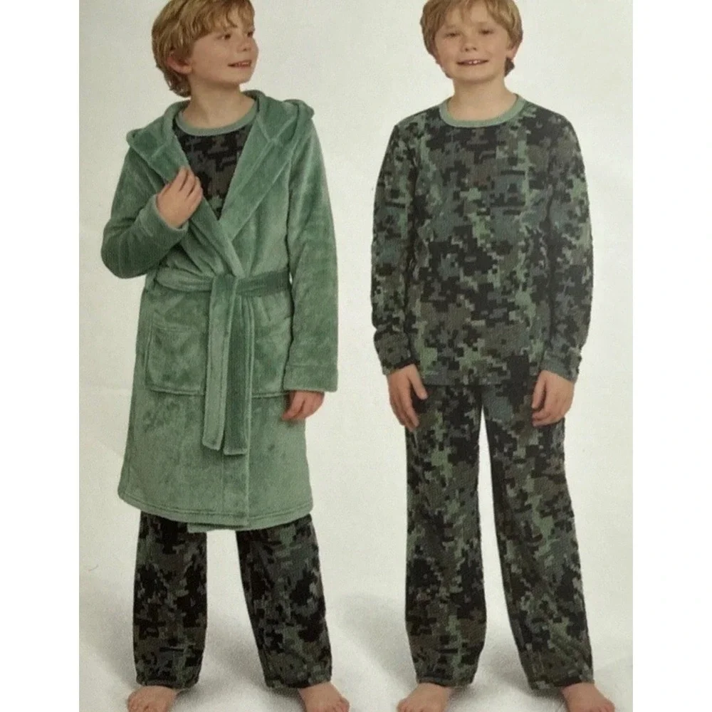 NWT Lands End Youth 3-Piece Sleep Set Hooded Robe Pajama Green Camo S 7/8 Fleece